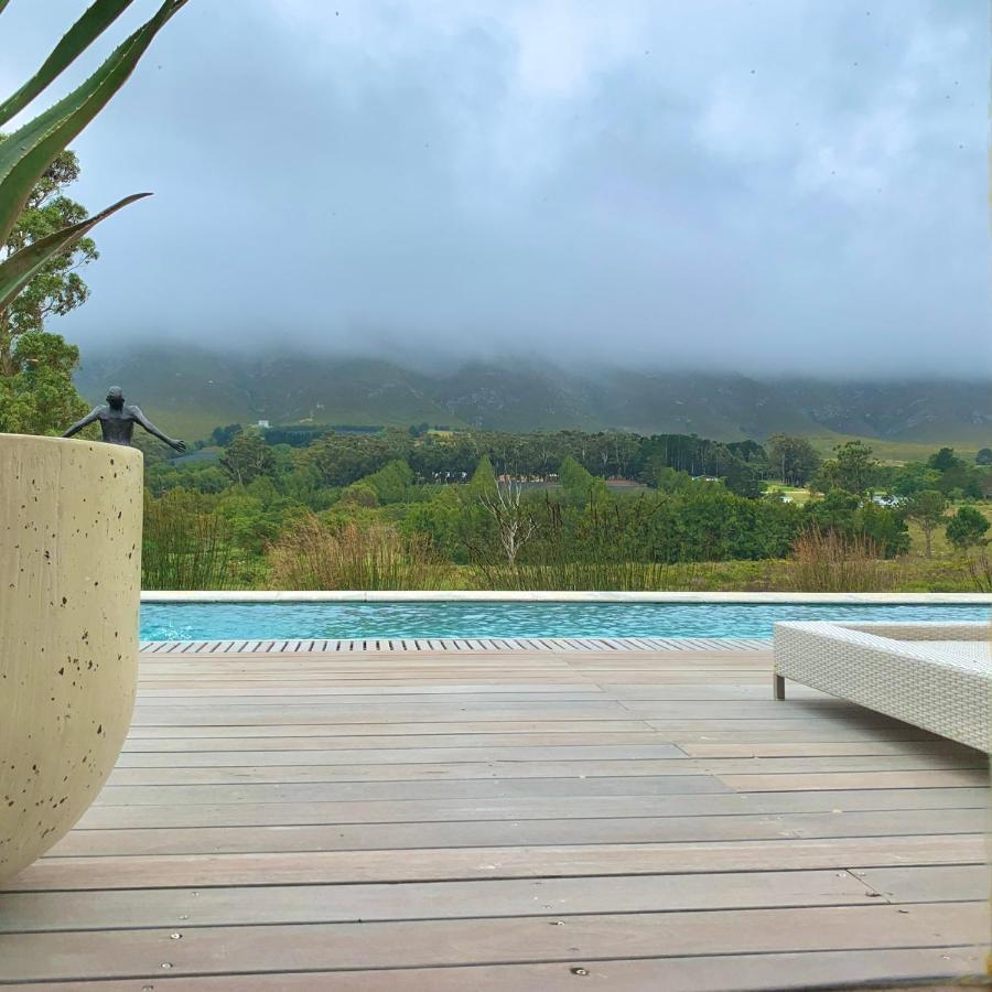 Ferienwohnung The Guardian Hermanus Luxury Self-Catering Hemel En Aarde Valley Exterior foto