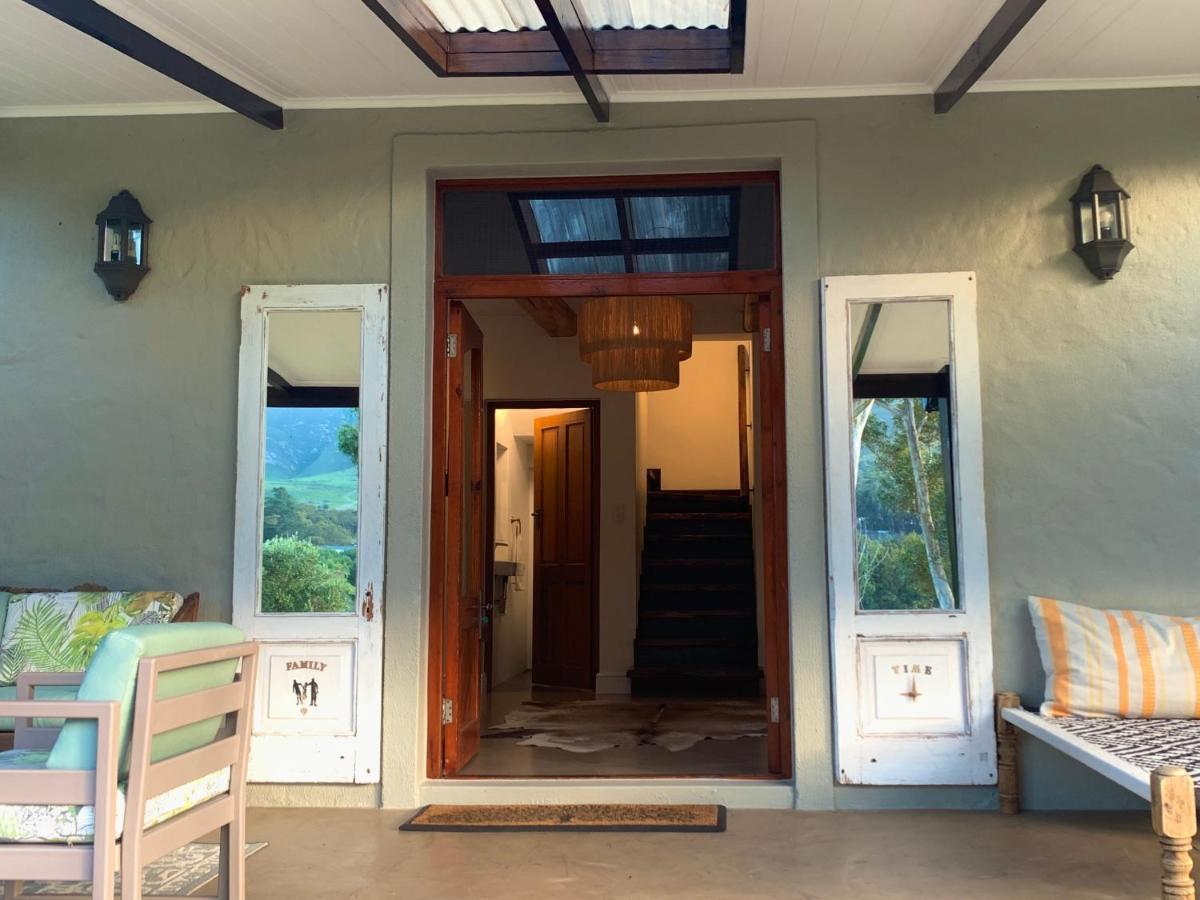 Ferienwohnung The Guardian Hermanus Luxury Self-Catering Hemel En Aarde Valley Exterior foto